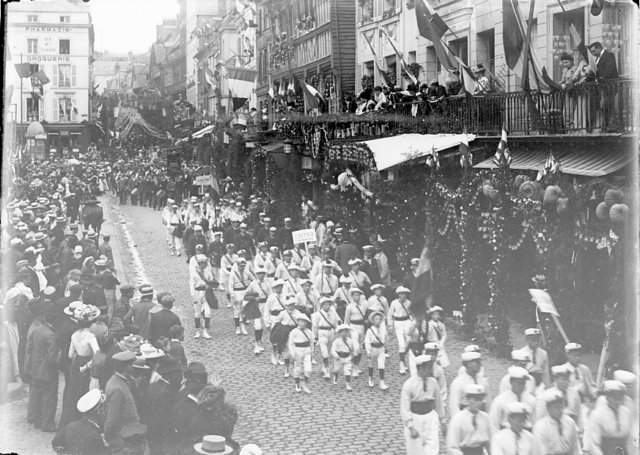juillet1902placethiers4.jpg