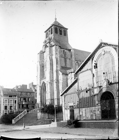 lglisesaintjacquesetlahalle.jpg