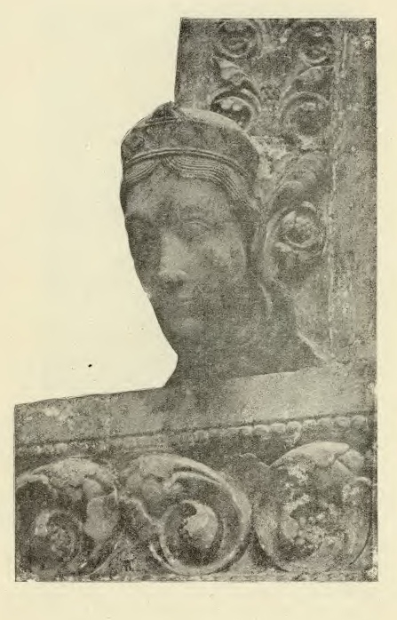 La Statuaire décorative de la cathédrale de Lisieux