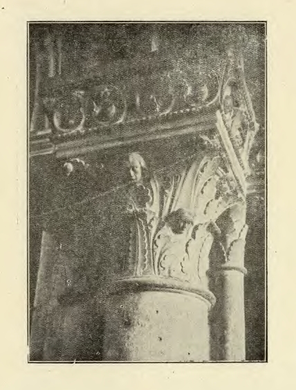 La Statuaire décorative de la cathédrale de Lisieux